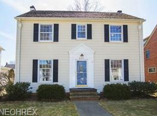 21251 Erie Rd, Rocky River, OH 44116