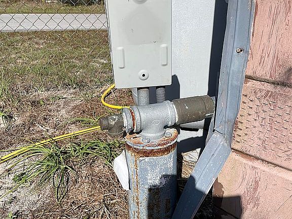 3rd image of 40314 Overlook Dr