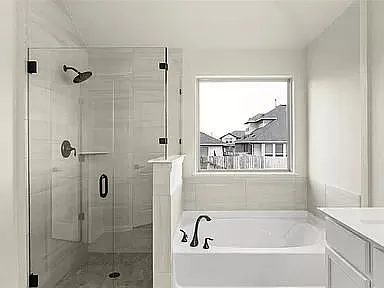 112 Falkland St — Photo 23