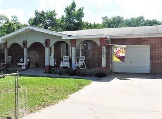 207 Oleander Rd, Lake Wales, FL 33898