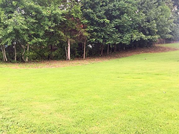 2nd image of 365 Lafayette Point Cir