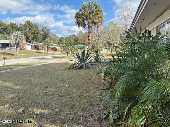 2nd image of 303 BELMONT Drive