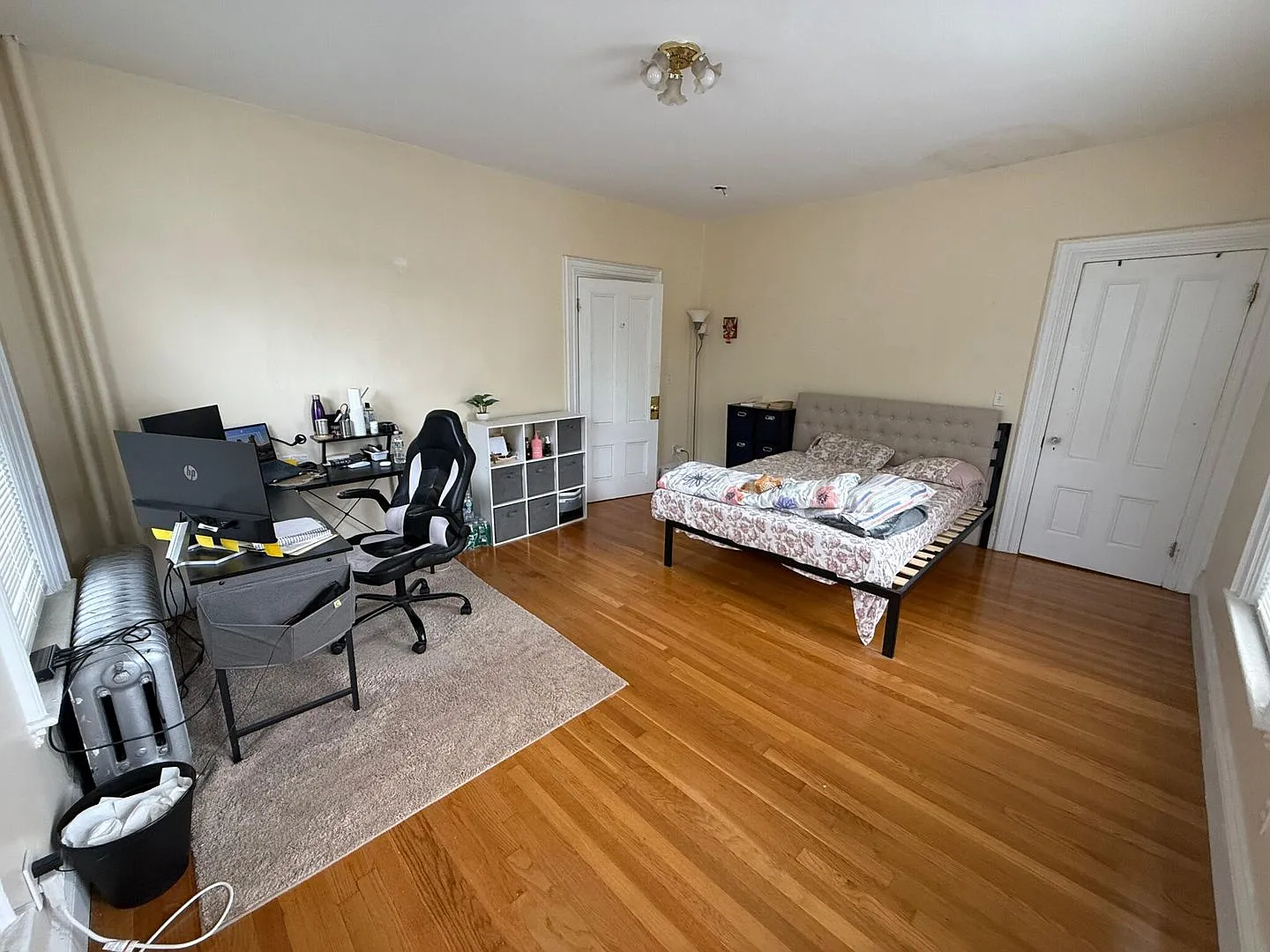 Gorgeous, Affordable and Student Friendly Apartment Near T! Perfect for BU students on a budget — Photo 2