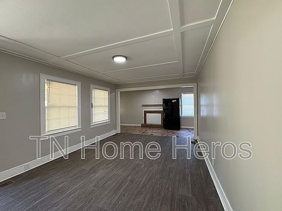 3rd image of 2964 Carson Ave