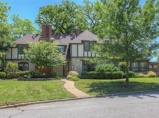 2929 Woodward Blvd, Tulsa, OK 74114