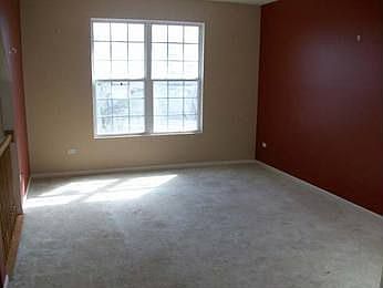2nd image of 285 S Oak Creek Ln