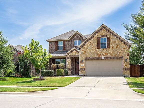 2nd image of 717 Rio Concho Trl