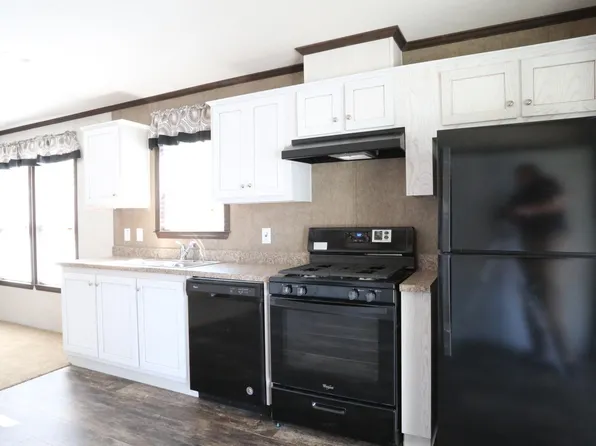 Worthington Arms, 5277 Columbus Pike, Lewis Center, OH 43035