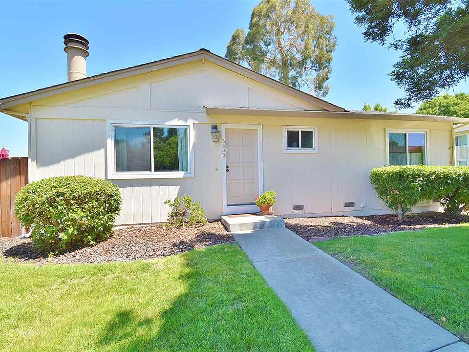 2nd image of 3803 Saratoga Way