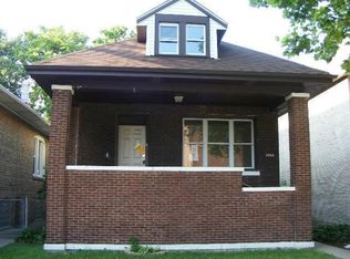 2714 E 77th St, Chicago, IL 60649