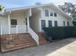 545 El Bosque Rd #1, Santa Barbara, CA 93108