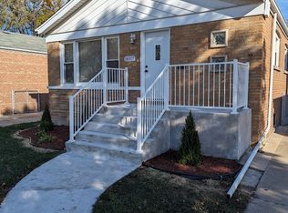 14317 S Bensley Ave, Chicago, IL