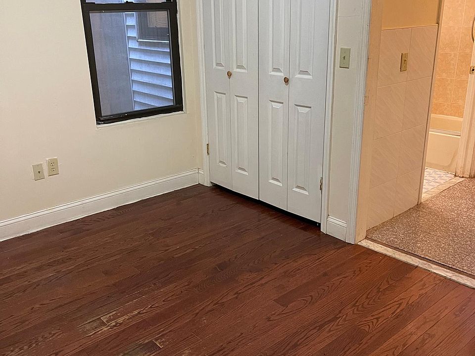2nd image of 1214 N Broad St #404