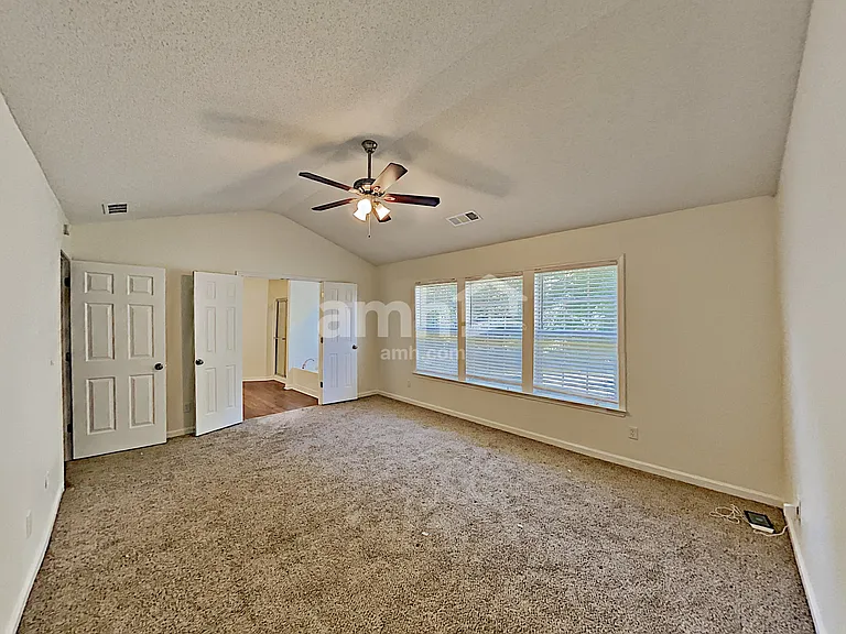 3410 Spindletop Dr NW — Photo 10