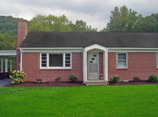 13969 Little Dry River Rd, Fulks Run, VA 22830