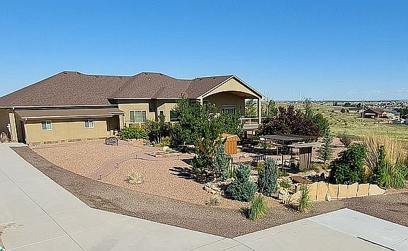 2nd image of 1419 N Will Rogers Dr
