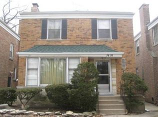 7410 N Washtenaw Ave, Chicago, IL