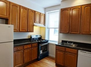 3022 35th St #4D, Astoria, NY 11103