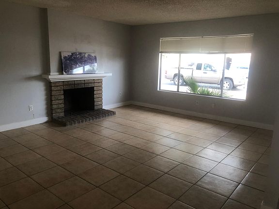 4th image of 4434 N 53rd Ln APT 1