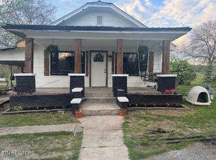 35 Buffalo Rd, Oneida, TN 37841