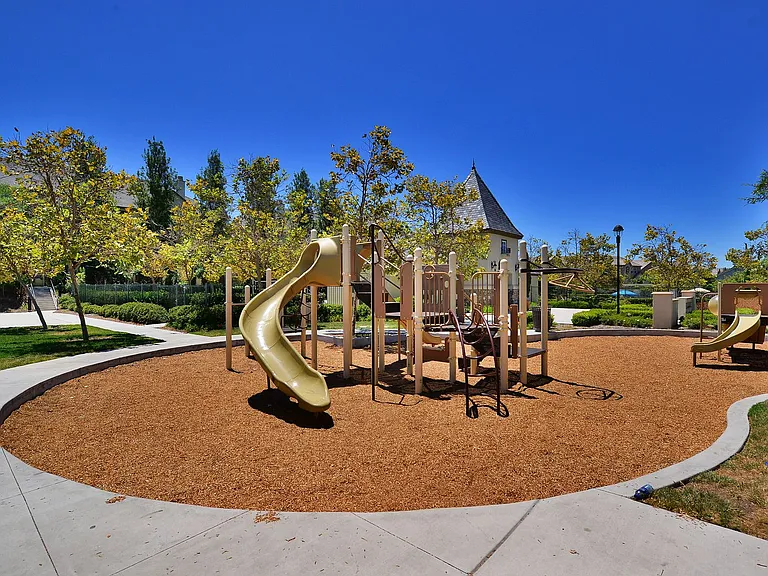 1460 Canvas Dr #3 — Photo 24