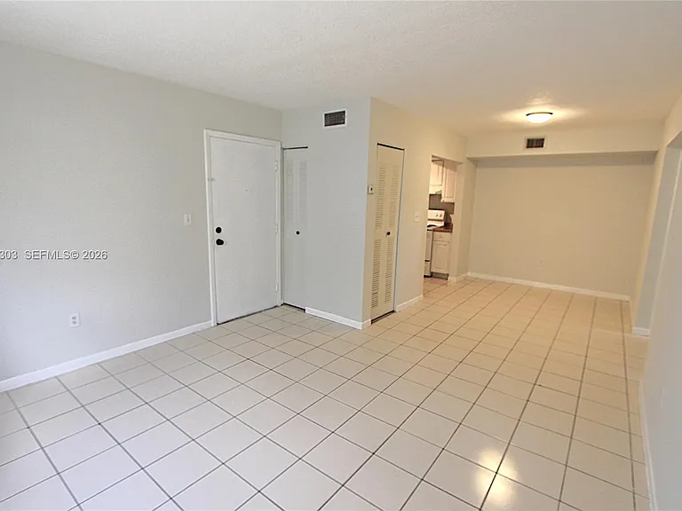 656 NW 114th Ave #103 — Photo 5