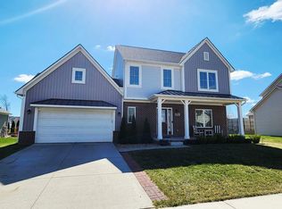 850 Henning St, Dundee, MI 48131