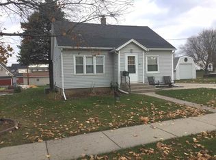 911 21st St, Monroe, WI 53566