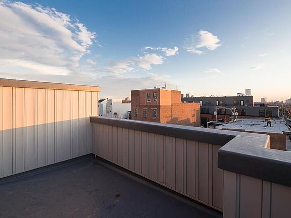3rd image of 2616 W Girard Ave APT 402