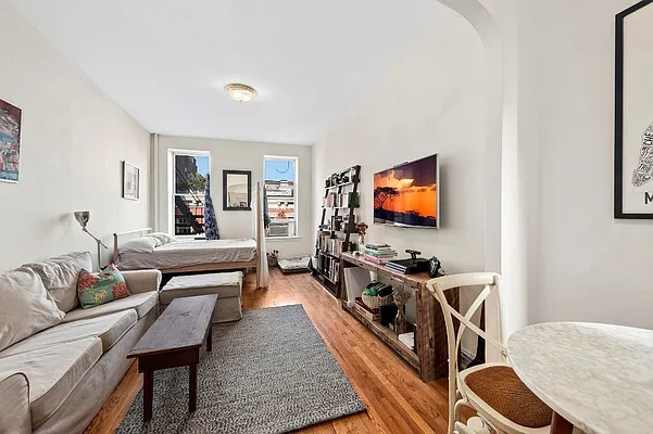 Rented by Corcoran | media 5