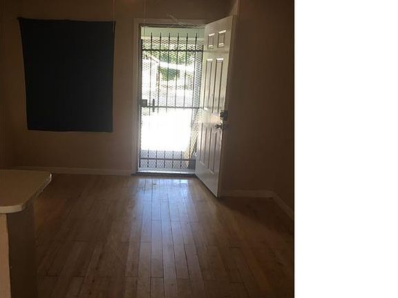 4th image of 3310 Rosalie St
