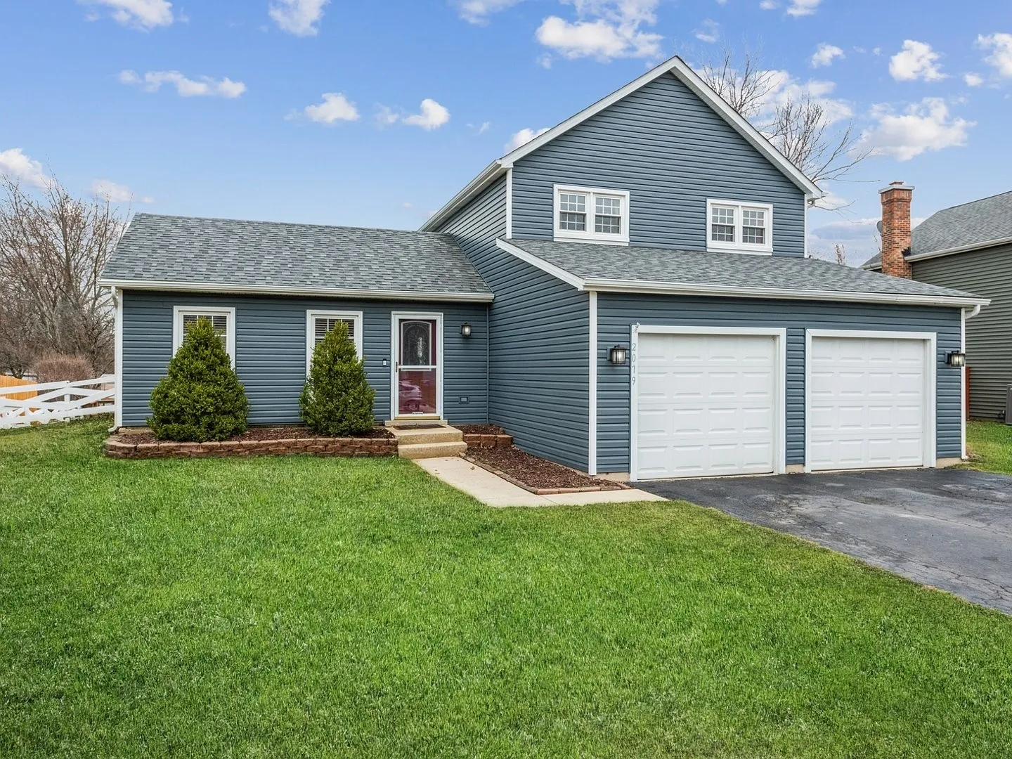 2079 Scottdale Cir photo 1