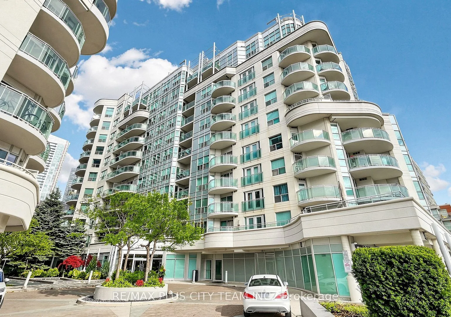 1 bed, $2,550 — Photo 1