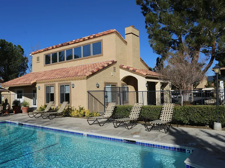 Granada Villas — Photo 12