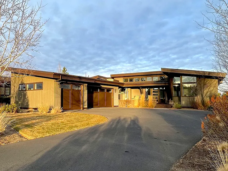 61398 Cannon Ct — Photo 2