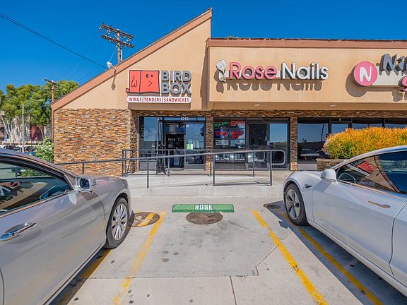 4th image of 1212 N San Fernando Blvd