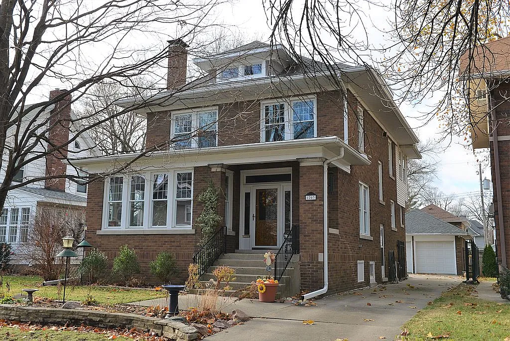 1203 N Glenwood Ave photo 1