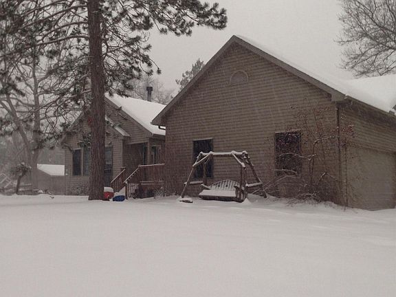 4th image of 1675 Welcome Ave