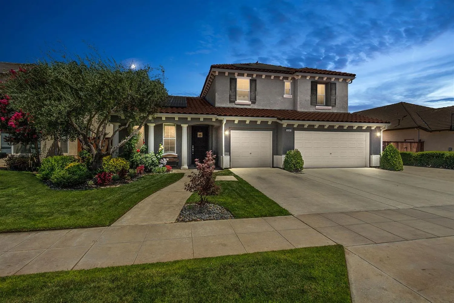 3247 Lester Ave photo 1
