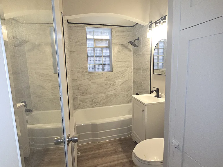 4006 Alder St #1F — Photo 6