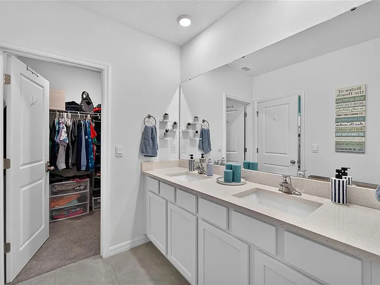 472 Mangrove Shade Cir — Photo 48