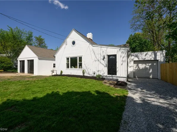 2891 S Main St, Akron, OH 44319
