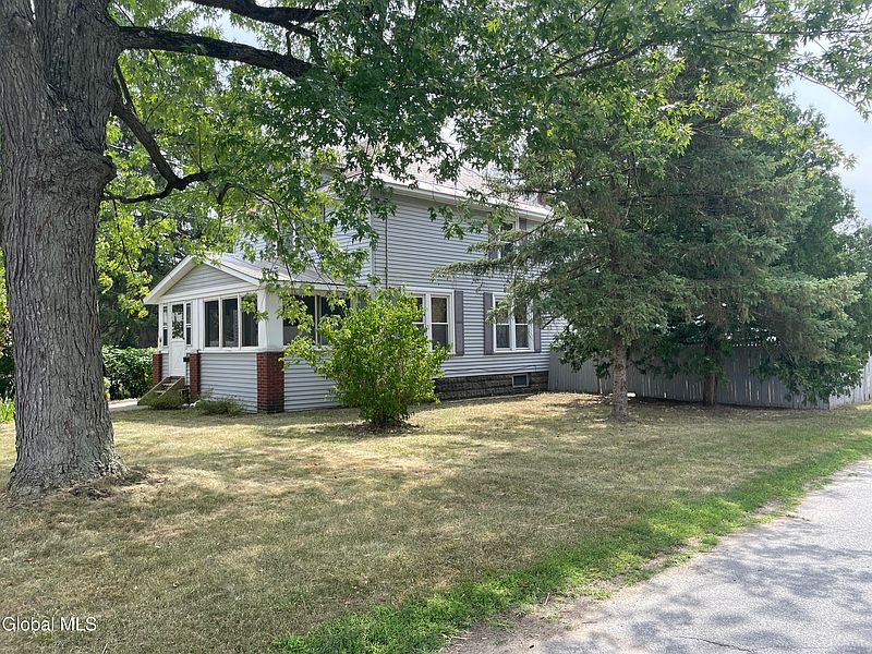 3rd image of 14 Ferry Boulevard