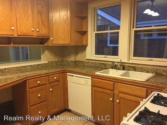 3rd image of 3251 N Josephine St