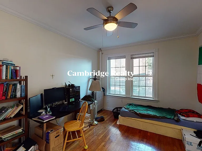 15 Glenville Ave #5T — Photo 5