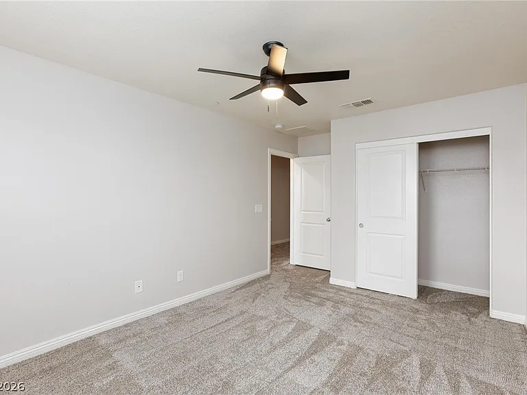 5327 Lazy Breeze Ave — Photo 28