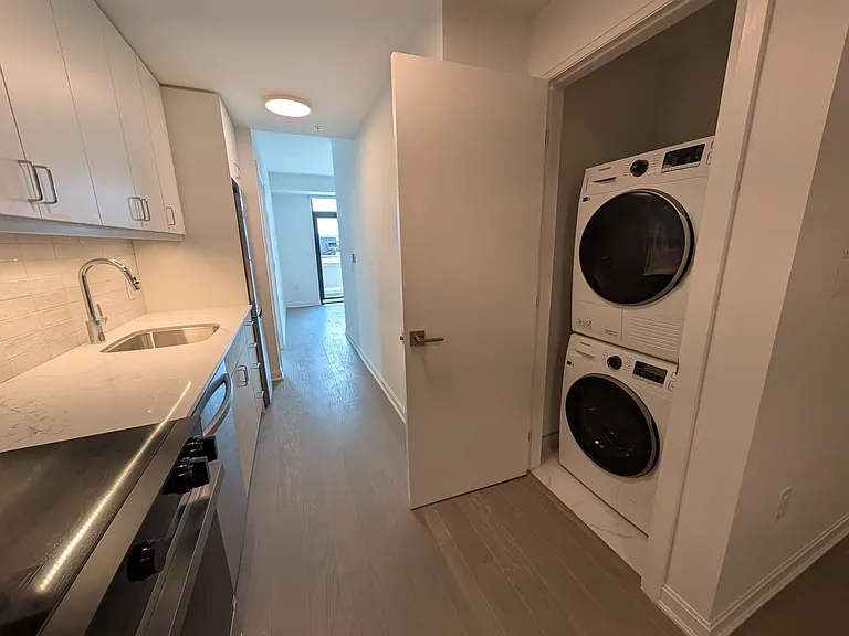 223 Princess St #301 — Photo 4