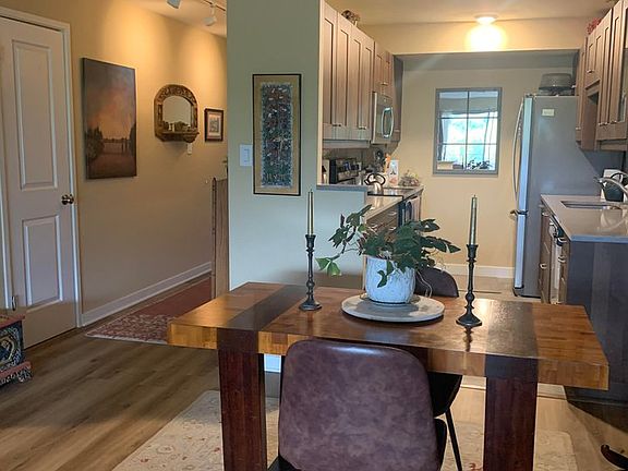 4th image of 500 Mohawk Dr #610