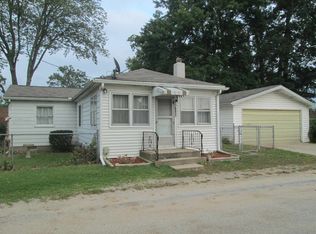 7660 N Topinabee Rd, Walkerton, IN 46574