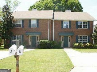 2818 Briar Hill Ln SE, Conyers, GA 30013